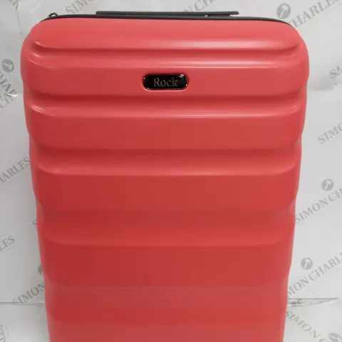 BALI 8 WHEEL HARDSHELL MEDIUM SUITCASE RED