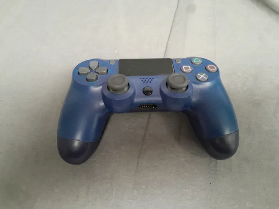 PLAYSTATION 4 HAND HELD GAMES CONTROLLER