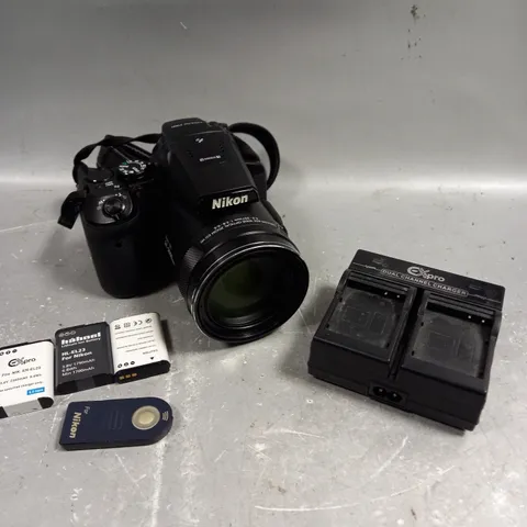 NIKON COOLPIX P900 DIGITAL CAMERA & ACCESSORIES 