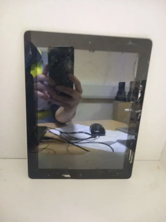 APPLE IPAD A1416 