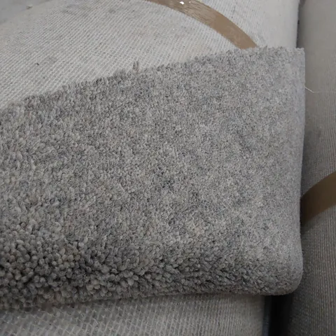 ROLL OF QUALITY LINGDALE ELITE INGELTON CARPET APPROXIMATELY 4M × 9.18M