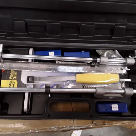 BOXED CASE OF TOOLS