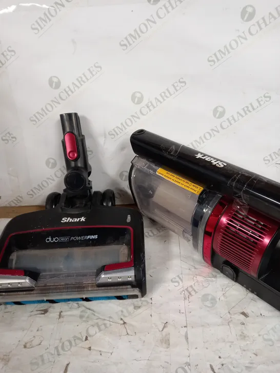 SHARK CORDLESS VACUUM IZ300UKT