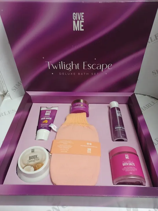 GIVE ME TWILIGHT ESCAPE DELUXE 6-PIECE BATH SET