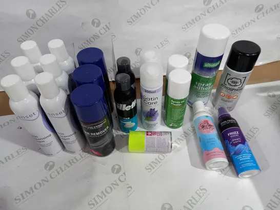 LOT OF APPROX 20 ASSORTED AEROSOLS TO INCLUDE SHOWER FOAM, TAR REMOVAL, SHAVING FOAM ETC