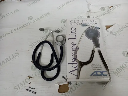 BOXED CLINICIAN SERIES STETHOSCOPE 