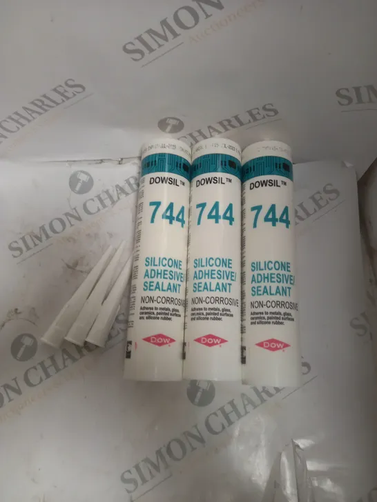 3 DOWSIL 744 SILICONE ADHEASIVE NON-CORROSIVE SEALANTS (3X 310ML)