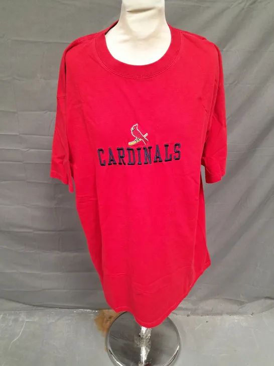 CARDINALS BASEBALL EMBROIDERED TSHIRT IN RED SIZE XL