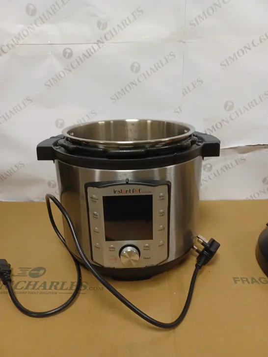 INSTANT POT DUO EVO PLUS ELECTRIC PRESSURE COOKER