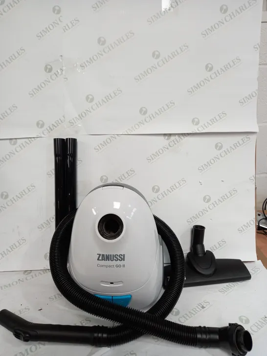 ZANUSSI COMPACT GO II VACUUM CLEANER