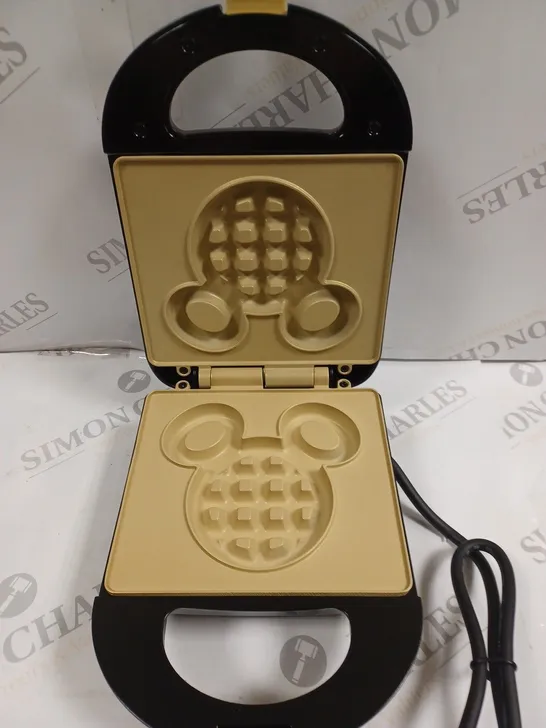 BOXED DISNEY MICKEY MOUSE WAFFLE MAKER 