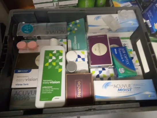 LOT OF ASSORTED EYE CARE ITEMS TO INCLUDE SPECSAVERS, ACUVUE AND BAUSCH & LOMB