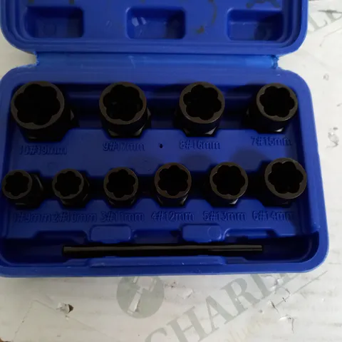 11 PC BOLT EXTRACTOR SET 