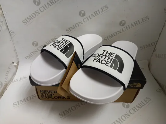 BOXED THE NORTH FACE WHITE BASE CAMP SLIDERS - SIZE 11