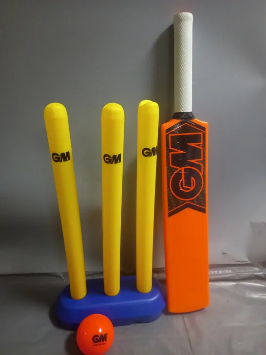 GM OPENER CHILDRENS CRICKET SET