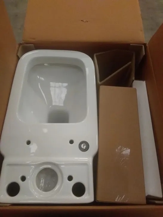 BOXED FABIENNE CLOSE COUPLED TOILET WITH SOFT CLOSE SEAT