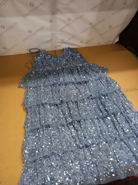 QUIZ SEQUIN V NECK DRESS SIZE 16