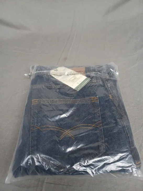 BAGGED FATFACE STRAIGHT FIT JEANS SIZE 32"