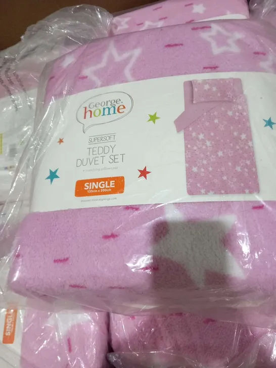 PALLET OF APPROXIMATELY 60 BRAND NEW BAGGED HOME SUPERSOFT TEDDY DUVET SETS SINGLE 135CM X 200CM