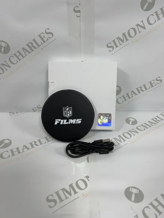 NFL FILMS QI WIRELESS CHARGER