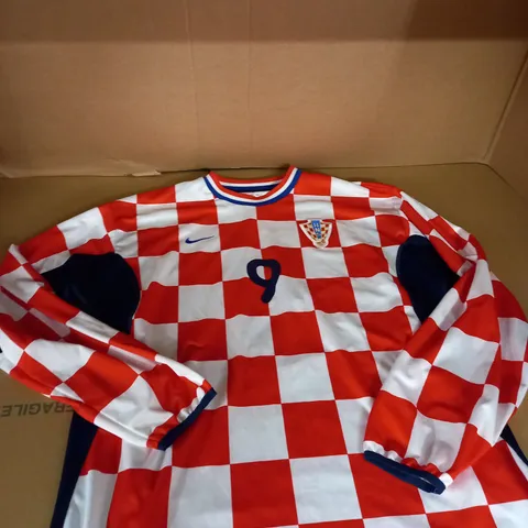 CROATIA HOME SHIRT SIZE XL