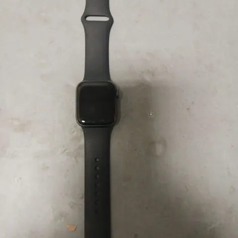 APPLE WATCH SERIES 5 SMARTWATCHION-X GLASS BLACK STRAP