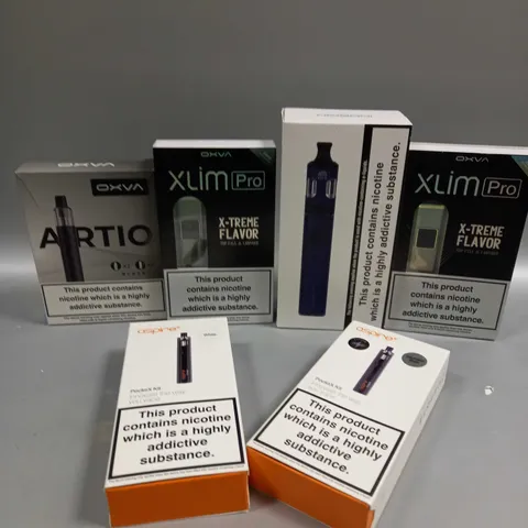 BOX OF APPROXIMATELY 10 ASSORTED E-CIGARATTES TO INCLUDE OVXO, INNOKIN, ASPIRE ETC