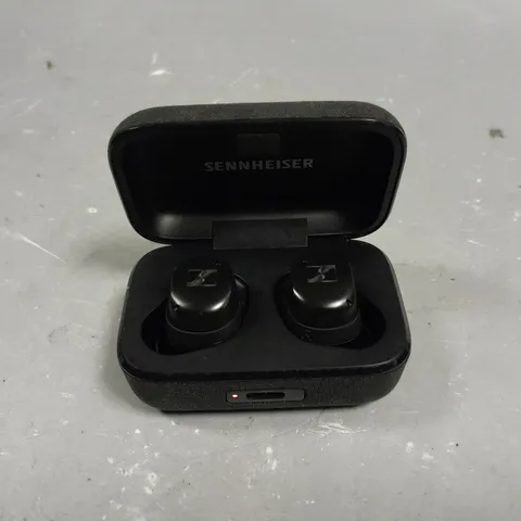 UNBOXED SENNHEISER TWS EARBUDS