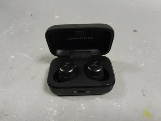 UNBOXED SENNHEISER TWS EARBUDS