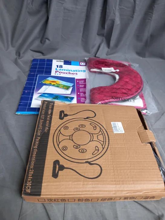 BOX OF APROXIMATELY 12 ASSORTED HOUSEHOLD ITEMS TO INCLUDE BLANKETS , LAMINATING POUCHES , WAIST DISCS 