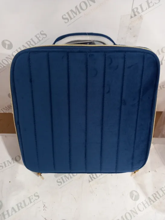 TILI VELVET QUILTED MAKE-UP ORGANISER LARGE VANITY CASE - NAVY