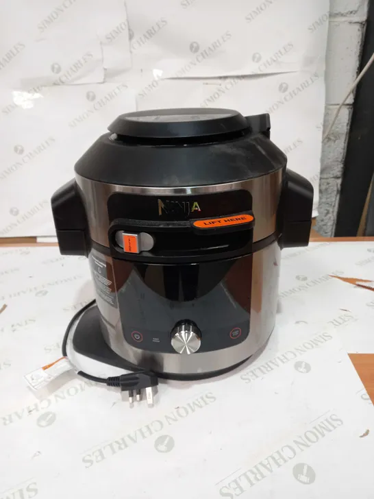 NINJA FOODI MAX MULTI COOKER