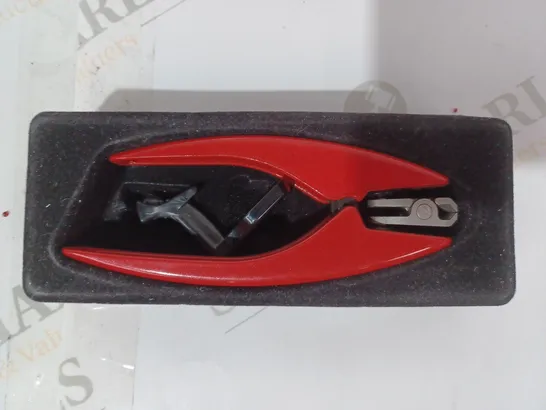 CLIPPERPRO 2.0 NAIL CLIPPERS, RED