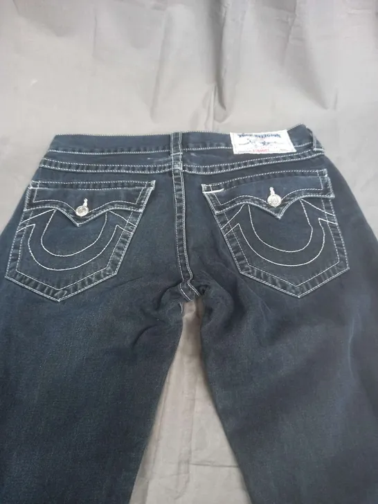 TRUE RELIGION STRAIGHT DENIM JEANS - SIZE 32