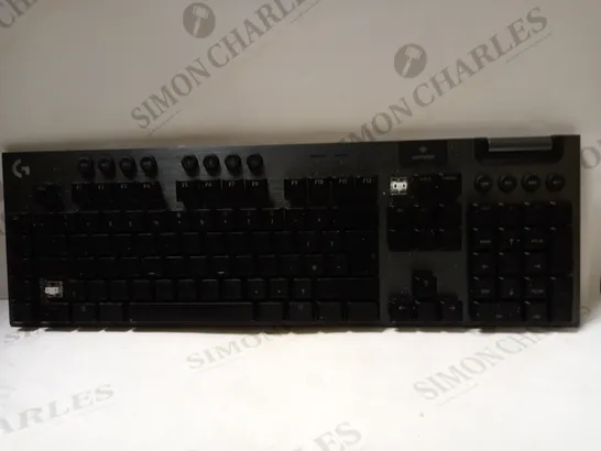 LOGITECH G915 KEYBOARD