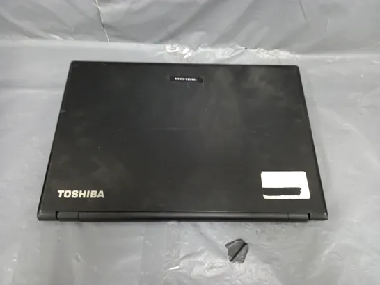 TOSHIBA SATELLITE PRO R50-B	15 INCH I3-4005U 1.70GHZ