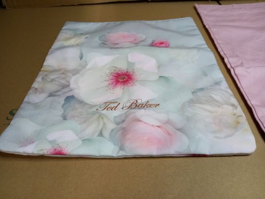 LOT OF APPROX 2 TED BAKER CASES/COVERS