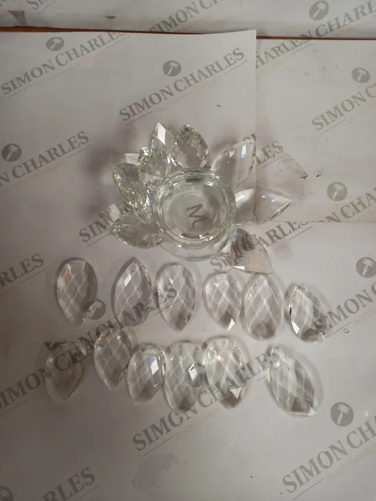 JULIAN MCDONALD LOTUS CANDLE HOLDER - CLEAR