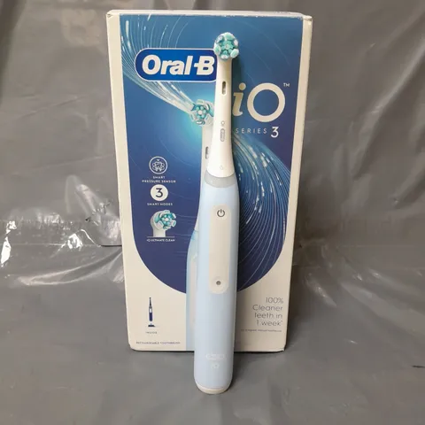 ORALB IO SERIES 3 ELECTRIC TOOTHBRUSH