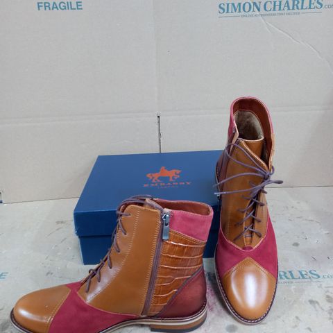 BOXED PAIR OF EMBASSY LONDON BROWN/RED BOOTS SIZE 38