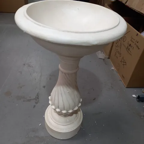 OFF WHITE COLOURED BIRD BATH 