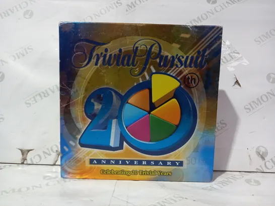 HASBRO TRIVIAL PURSUIT BOARD GAME