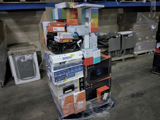 PALLET OF A SIGNIFICANT QUANTITY OF ASSORTED ELECTRONIC ITEMS TO INCLUDE BLACKWEB 4 -IN-1 GAMING KIT, POLAROID CD PLAYER, LOGITECH M171 MOUSE, ROKU EXPRESS, JUST WIRELESS HEADPHONES, ETC