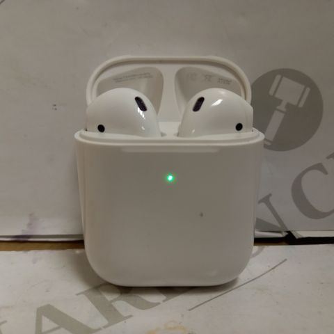 APPLE AIRPODS 1ST GENERATION A1523