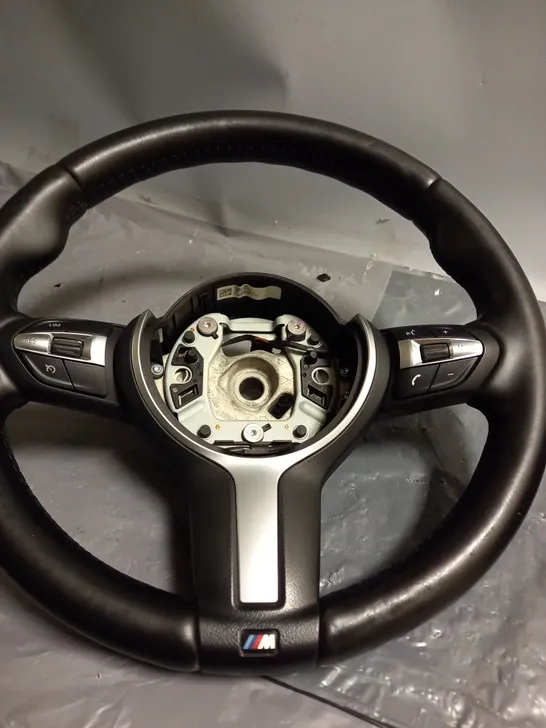 BMW 4 SERIES MULTIFUNCTION STEERING WHEEL 