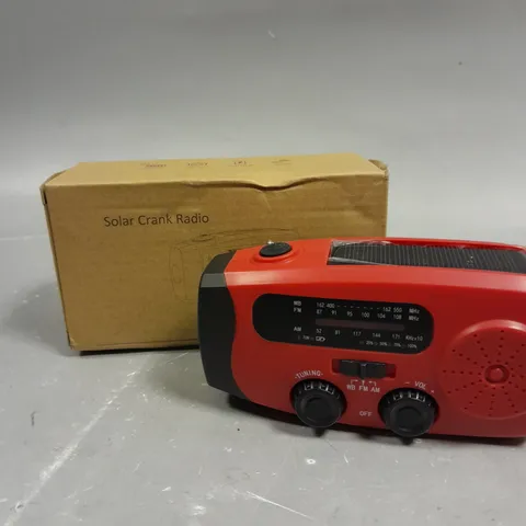 BOXED MD-086 SOLAR CRANK RADIO 