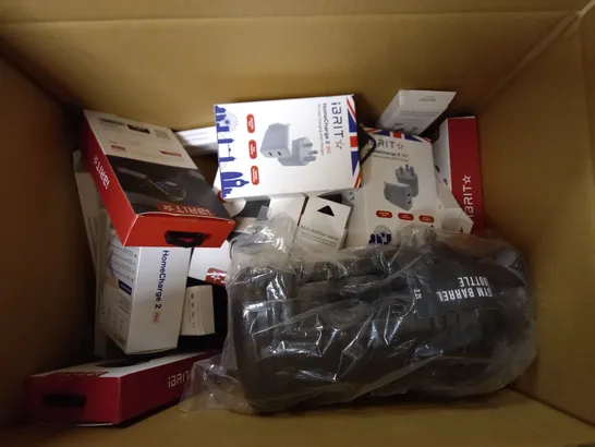 BOX OF APPROX 10 ITEMS INCLUDING BRITFIT HOMECHARGE 2 PLUG, IBRIT RANGER TQ AND MULTI FUNCTION CABLE