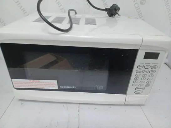 COOKWORKS MIRCROWAVE IN WHITE