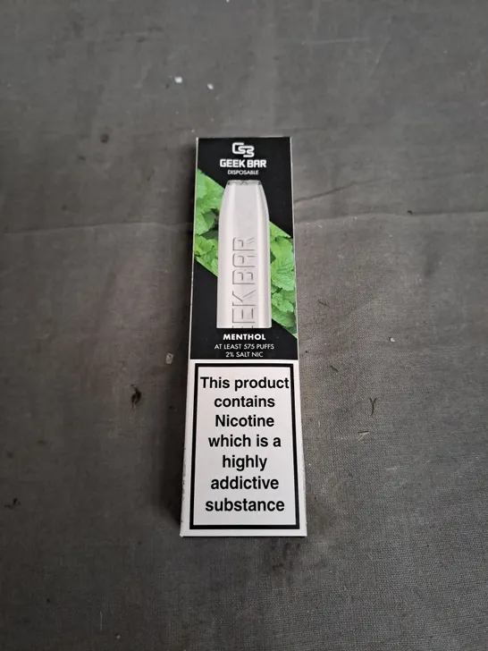 BOX OF APPROXIMATELY 25 GEEK BAR VAPES MENTHOL DISPOSABLE 