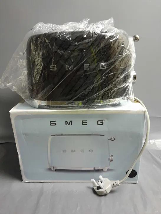 BOXED SMEG 2-SLICE TOASTER IN BLACK MODEL TSF01BLUK